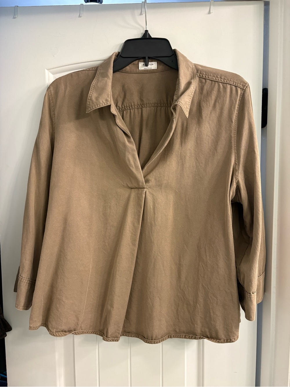 Aritzia Blouse